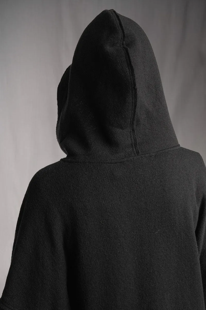 eigensinnig wien | Hades | Schwarzer, hochwertiger Designer-Wollcardigan mit Kapuze im Oversize-Schnitt