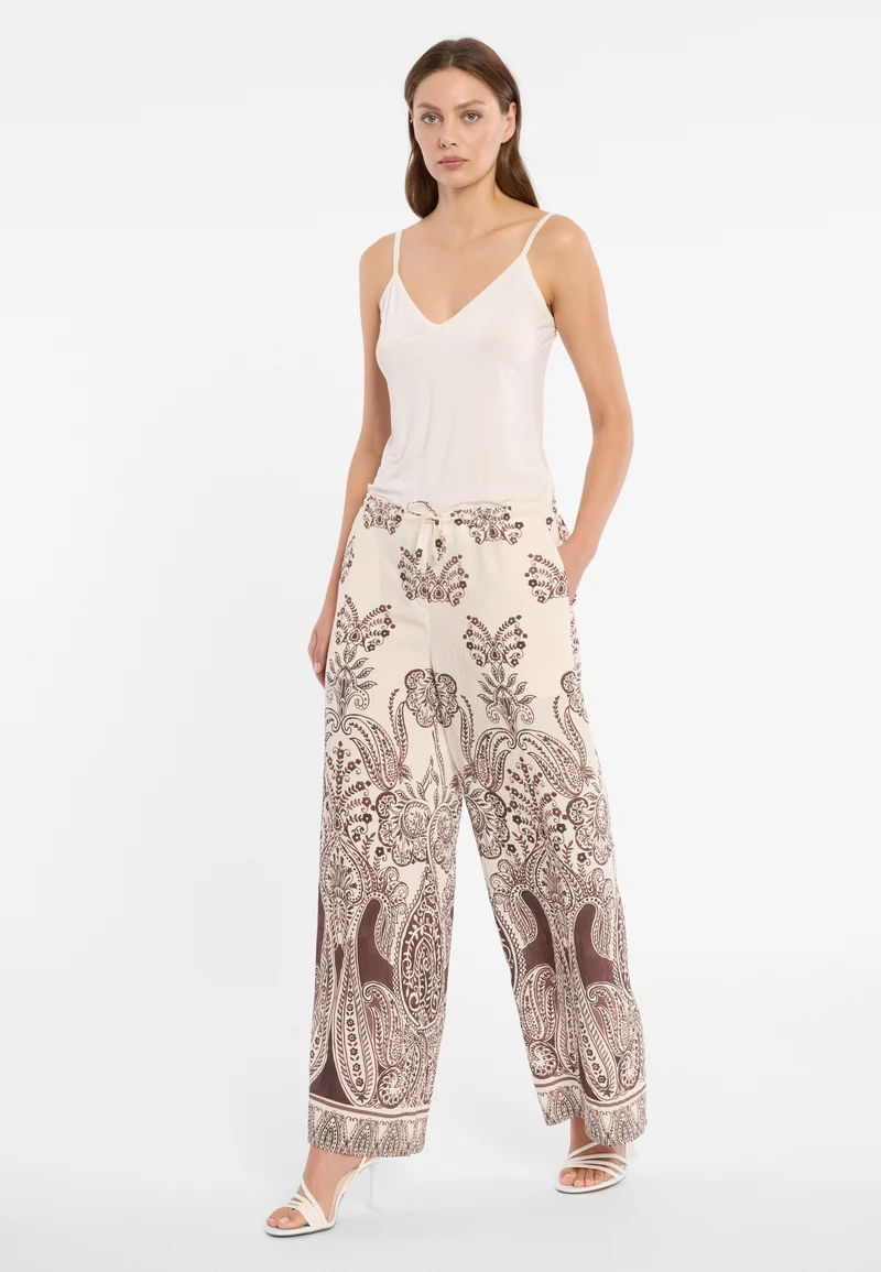 Weite Stoffhose Dorinol