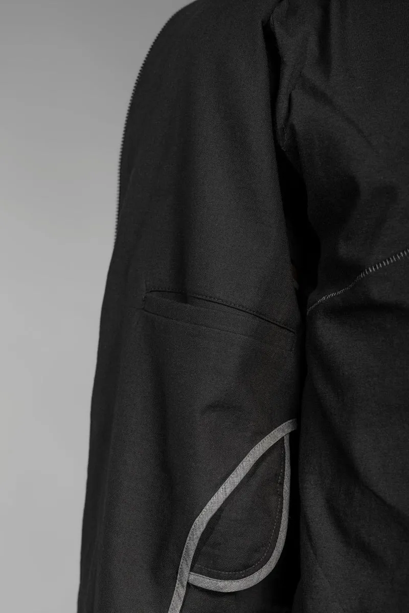 eigensinnig wien | Husserl | Schwarze Herren Designer Bikerjacke aus leichter Baumwolle