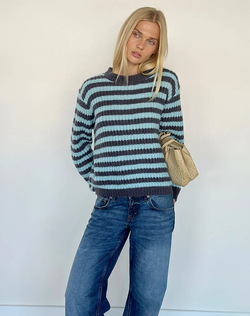 Namirta-Pullover in Hellblau mit dunkelgrauem Streifen