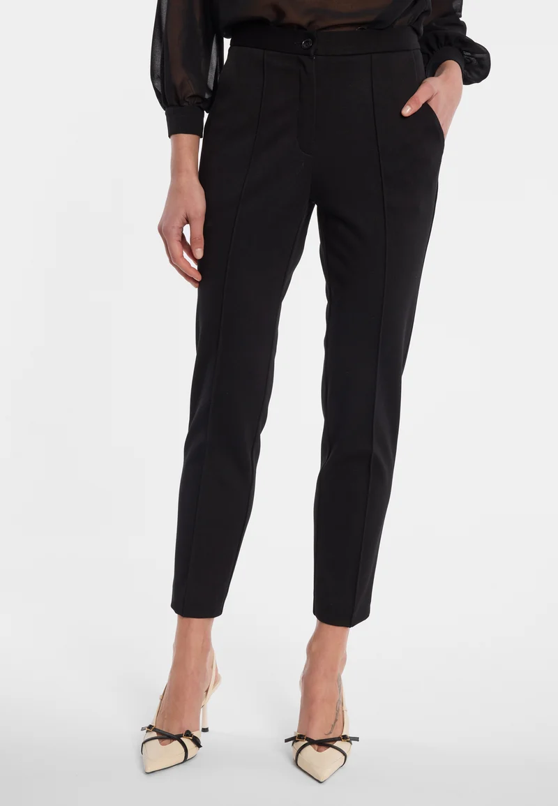 Zigarettenhose Enlyve