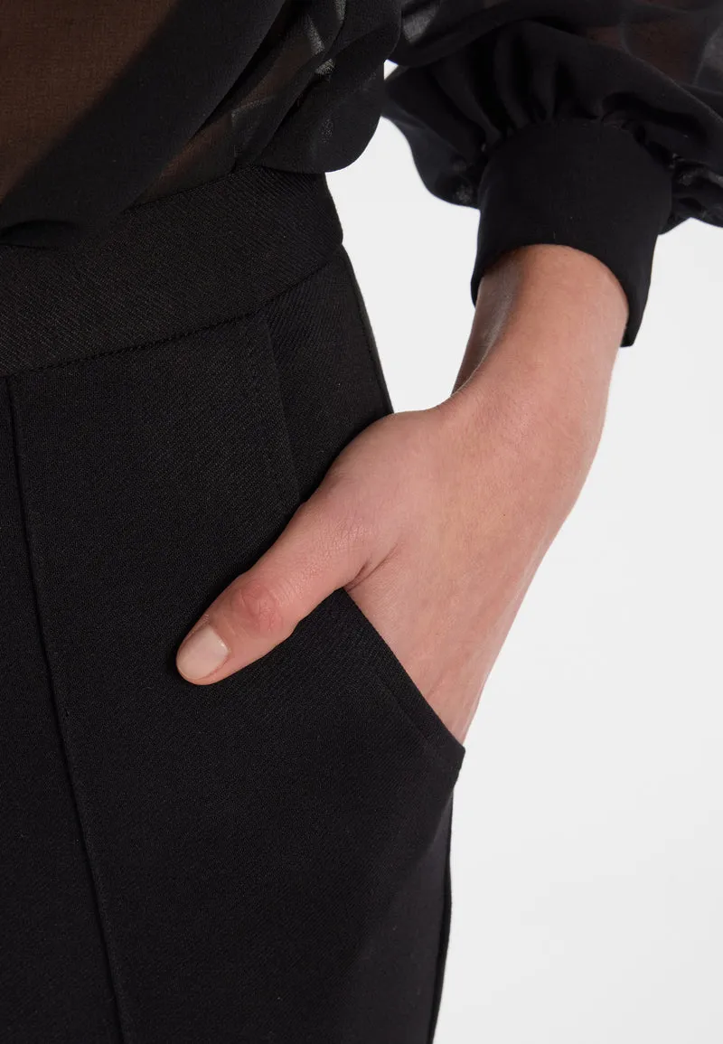 Zigarettenhose Enlyve