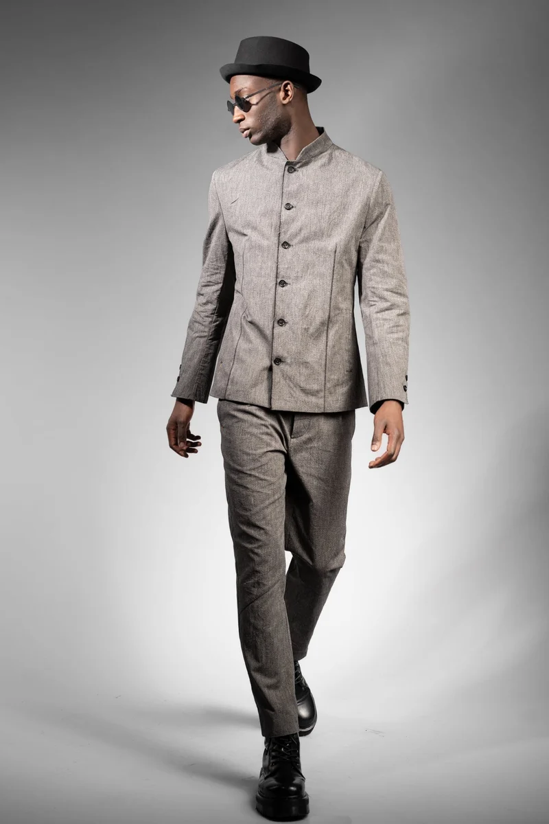 eigensinnig wien | Mises | Graues Herren Designer Sakko mit Mao Kragen aus japanischer Baumwolle