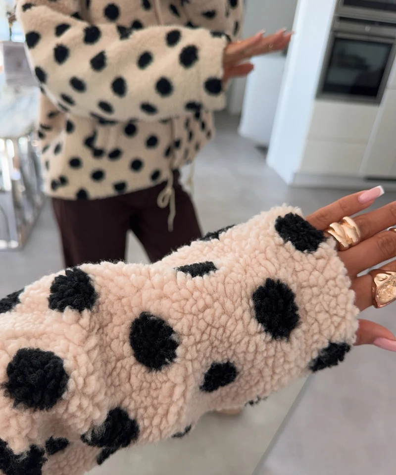Polka Dot Teddyjacke Wanja Beige