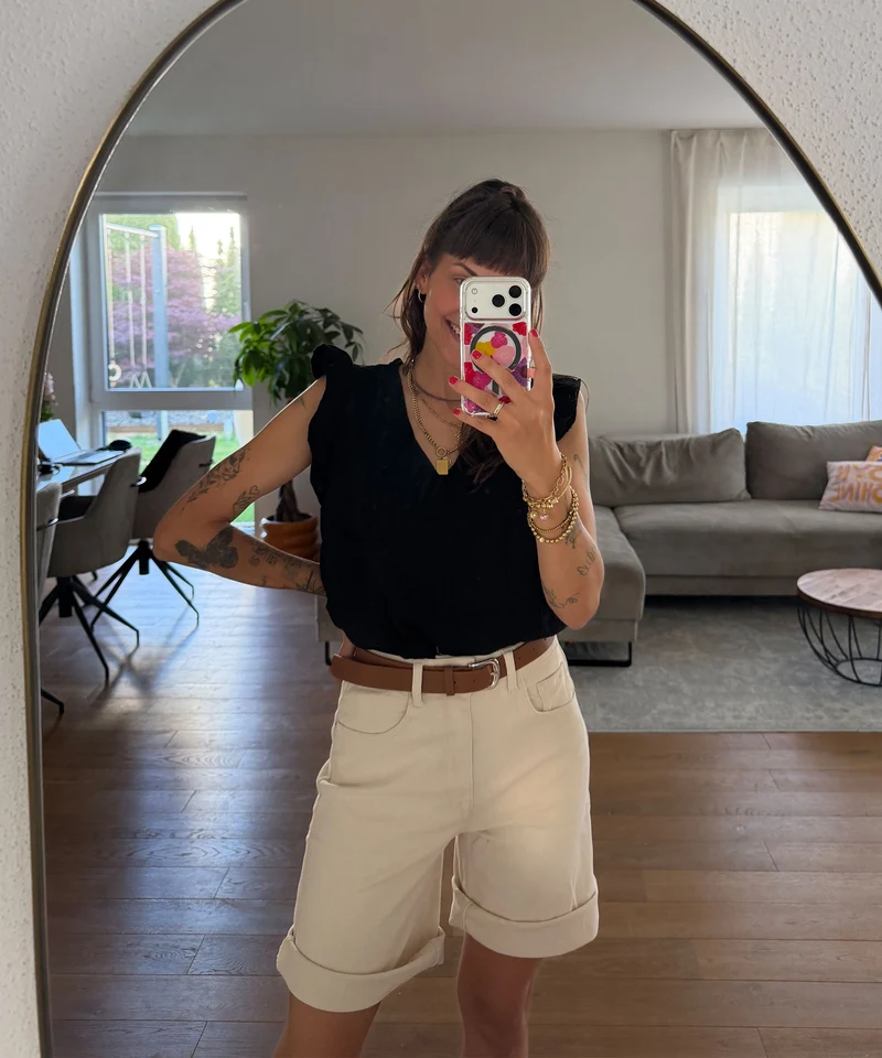 Stretch Bermuda Shorts Lucy Creme