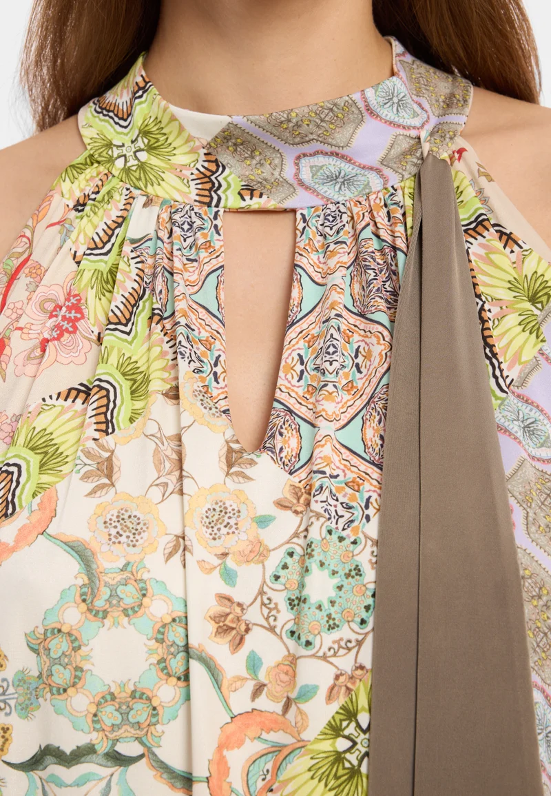 Kleid mit Schal Dorexar