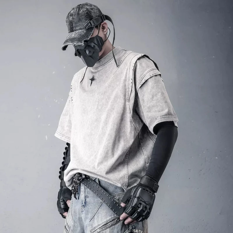 Herren Techwear Kurzarmshirt mit Sternenmuster und Used-Look, Grau
