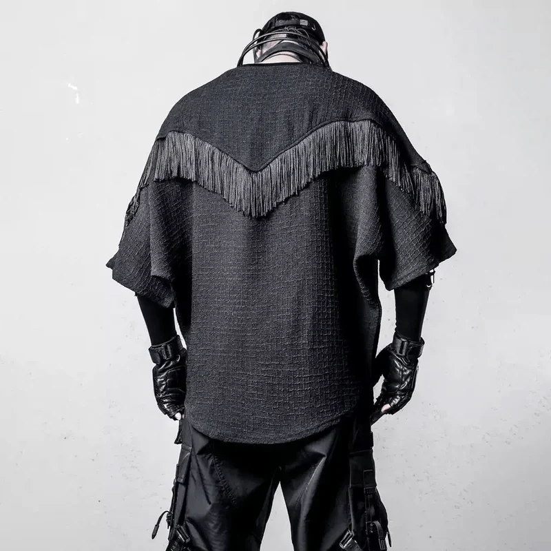 Herren-Techwear-Top mit Fransen, strukturierter Fledermausärmelform