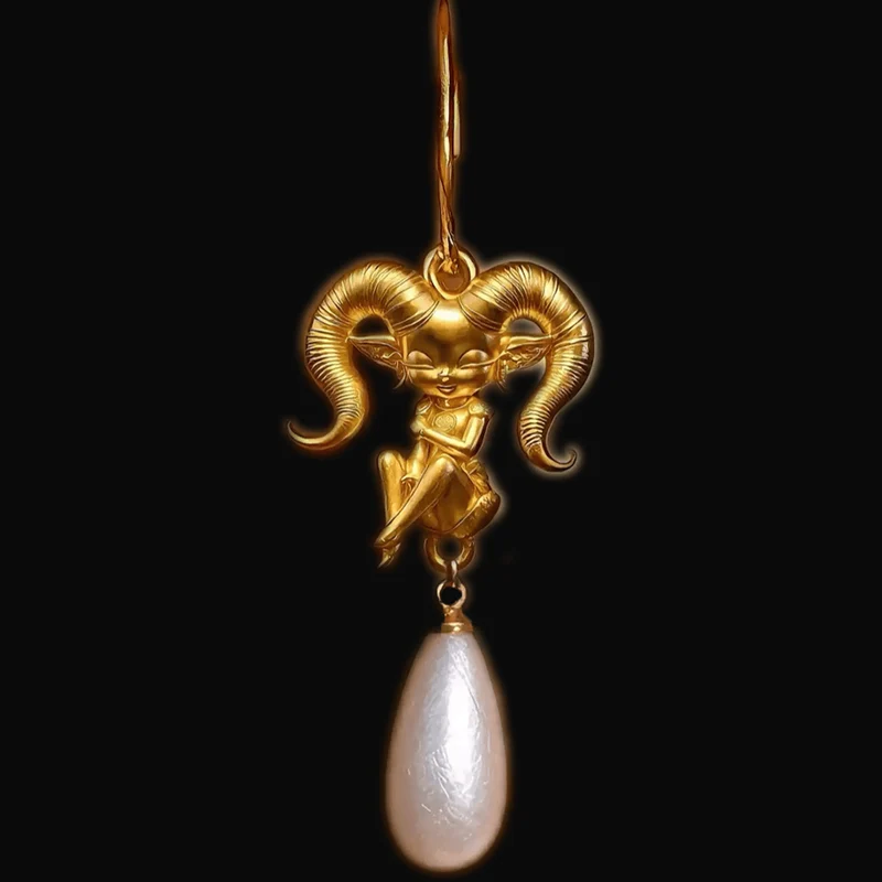 Gothic-Ohrhänger mit Hörner-Motiv und Perlen für Damen