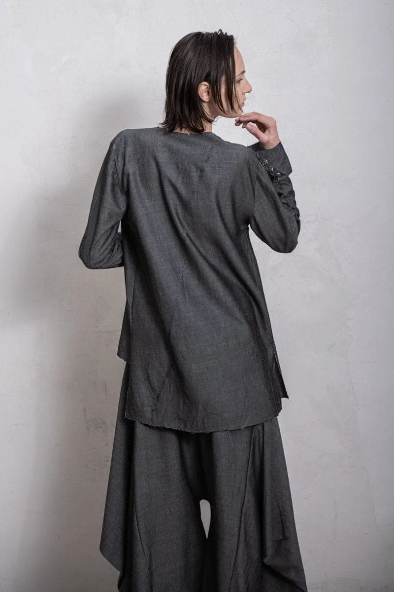 eigensinnig wien | Jelinek | Asymmetrische, weite Damenbluse in grau