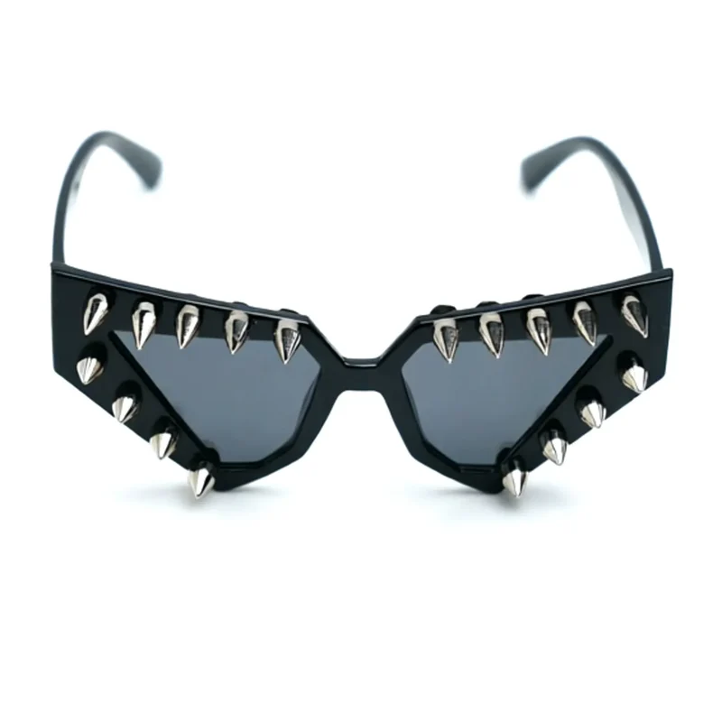 Unisex Punk Sonnenbrille mit Stacheln, geometrischem Katzenaugen-Design