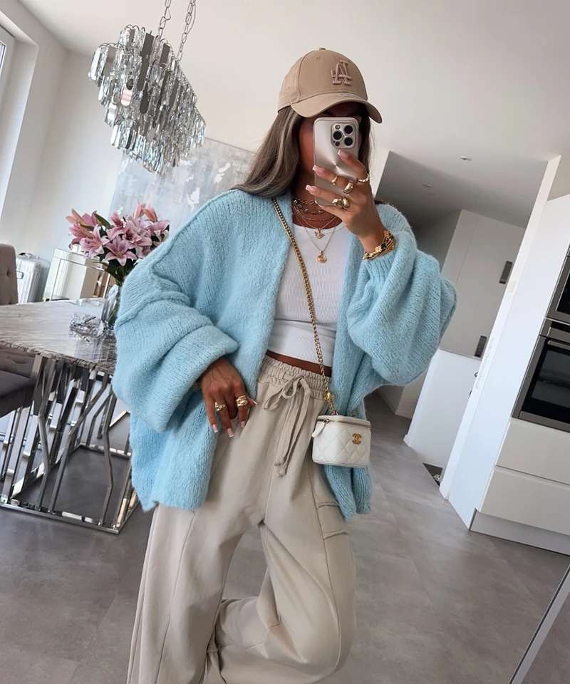 Cardigan Ray Hellblau