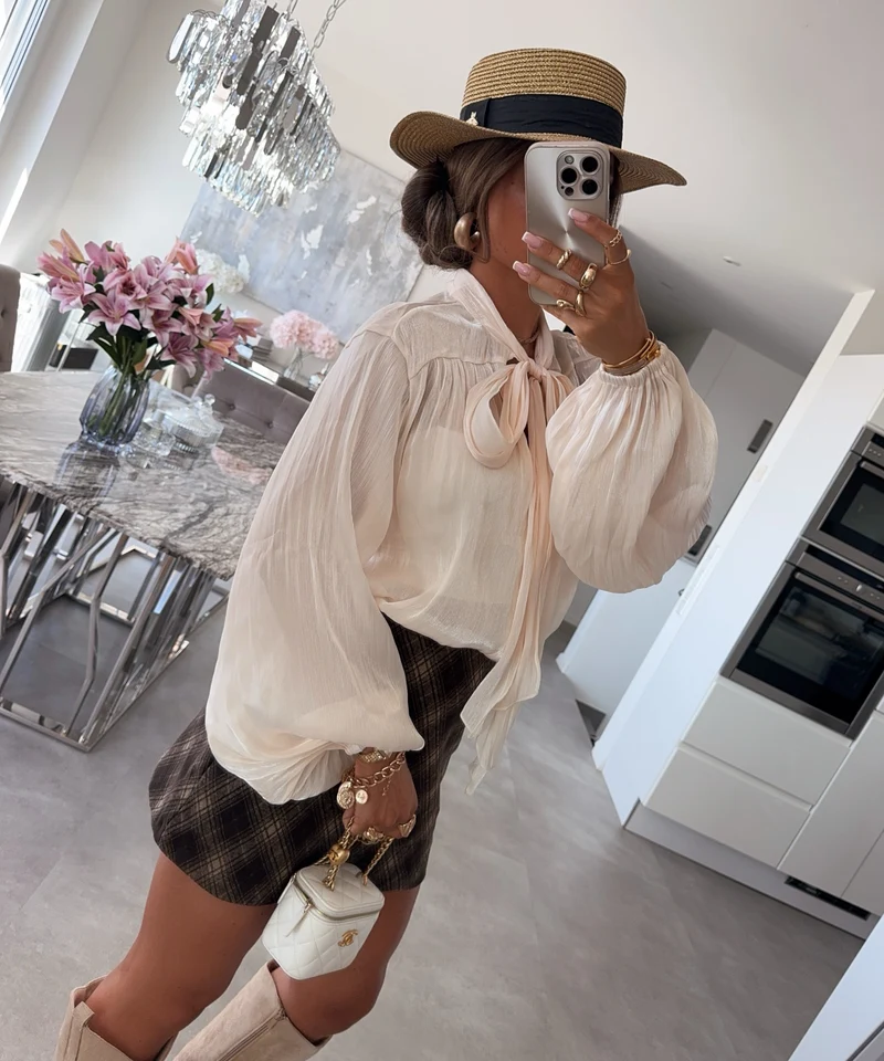 Body Esther Schleife Beige