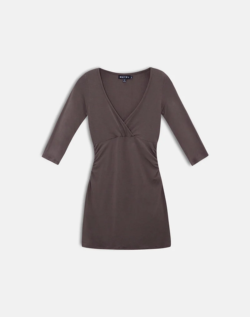 Trudita Minikleid mit viertellangen Ärmeln aus Rayon-Jersey in der Farbe „Peppercorn Brown“