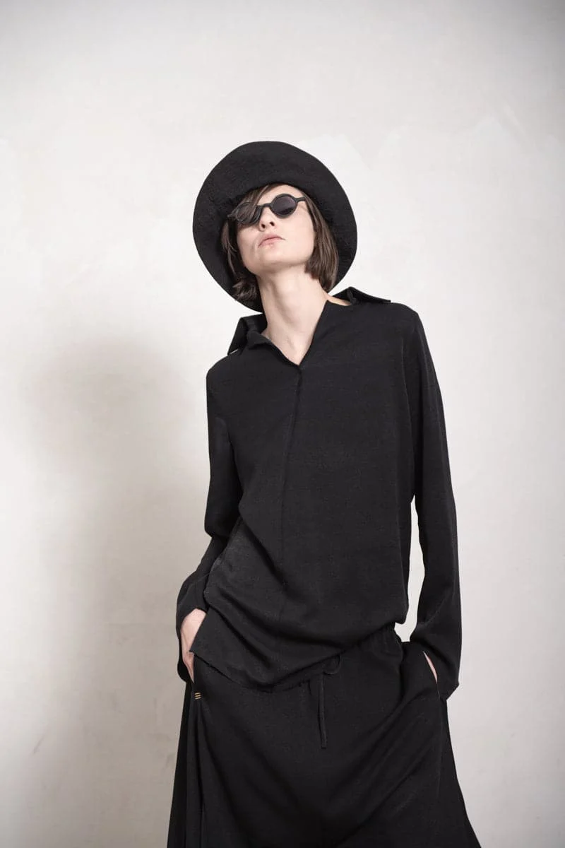 eigensinnig wien | Colette | Schwarze, elegante Bluse für Damen