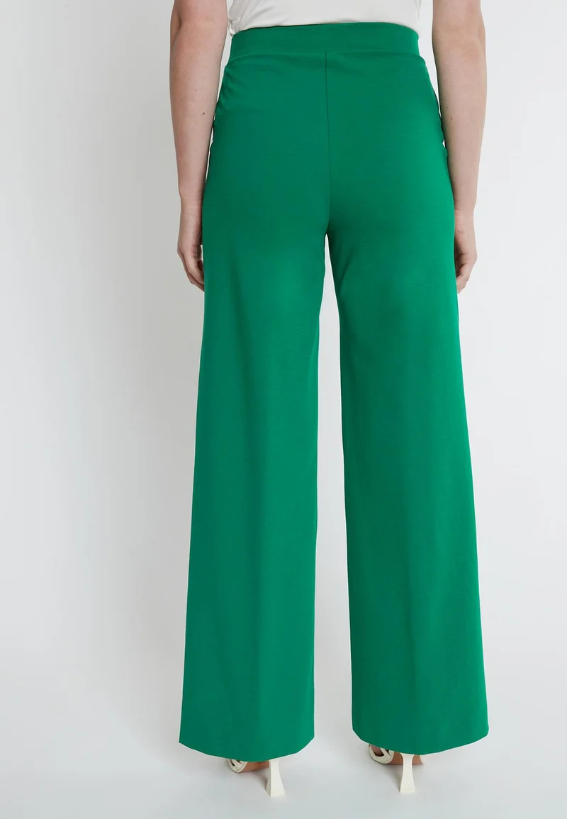 Hose Kadowa