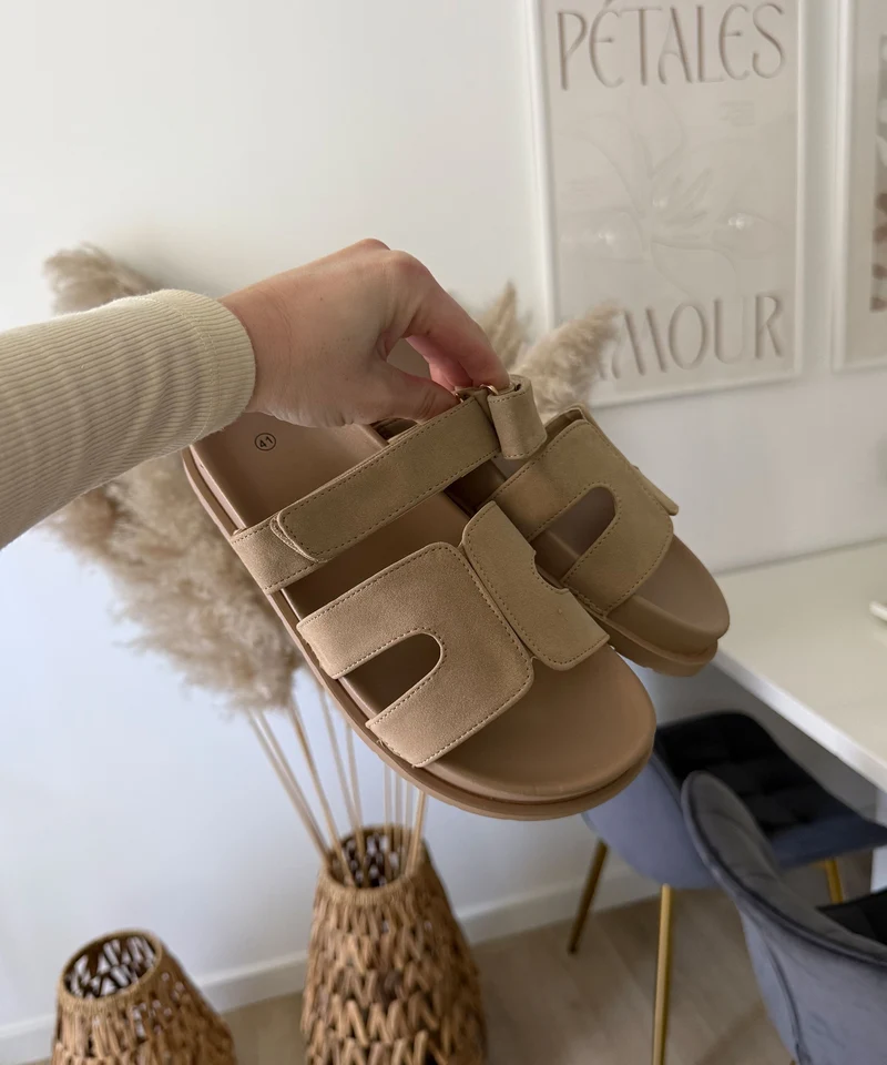 Pantoletten Kehlani Dunkelbeige