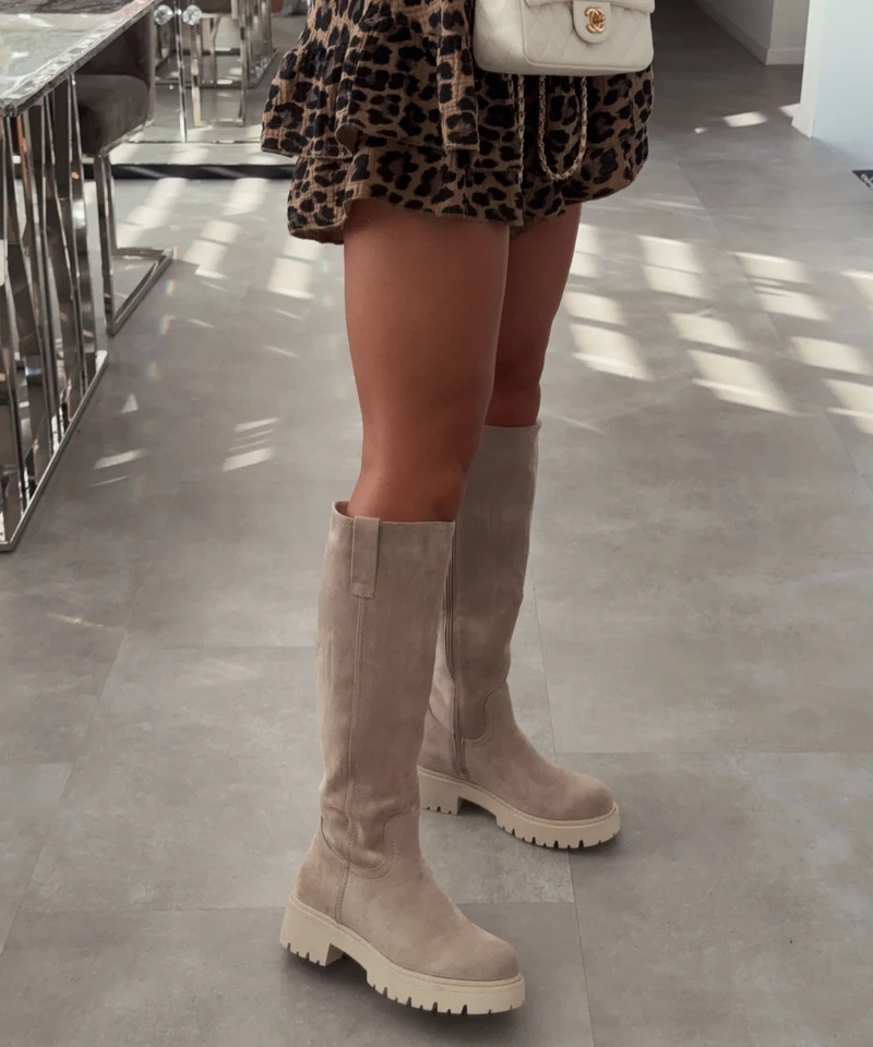 Stiefel Chira Beige