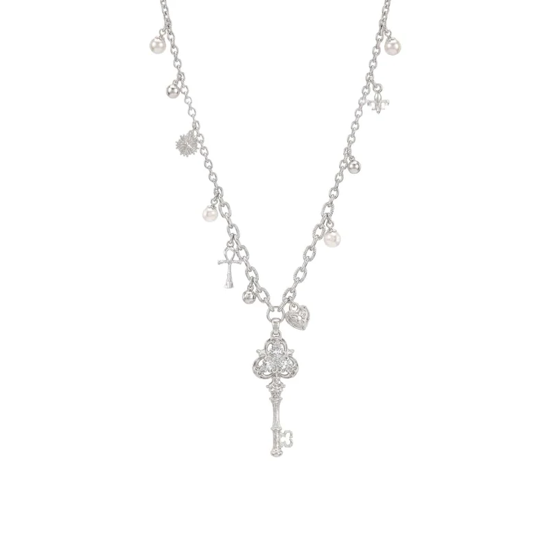 Grunge-Kreuz-Herz-Schlüsselkette für Damen