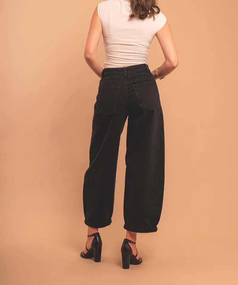 Stretch Balloon Jeans Aviana Schwarz