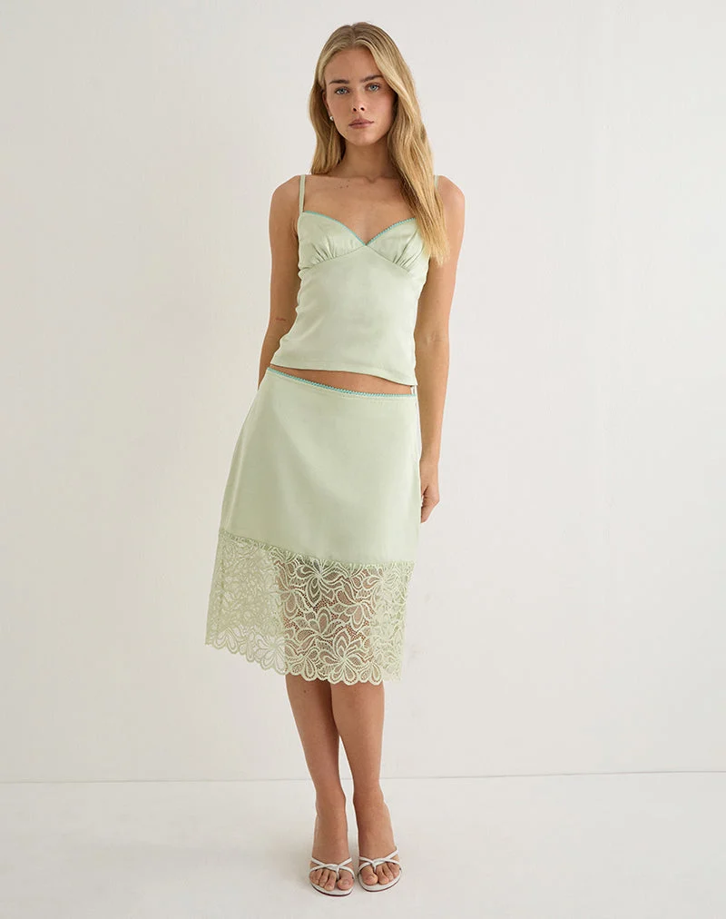 Chatura Cami-Top in der Farbe „Satin Sage“ mit Picot-Borte