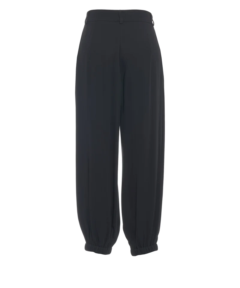Pantaloni harem