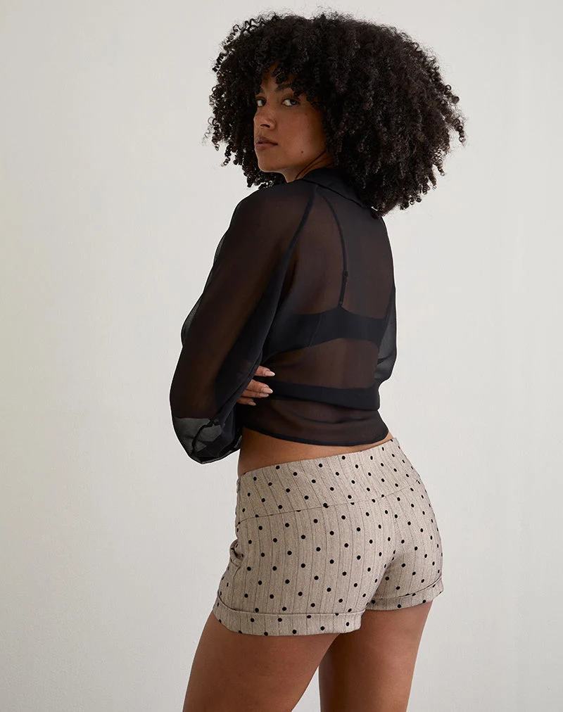 Lumin Mini Shorts in Beige mit Polka-Nadelstreifen