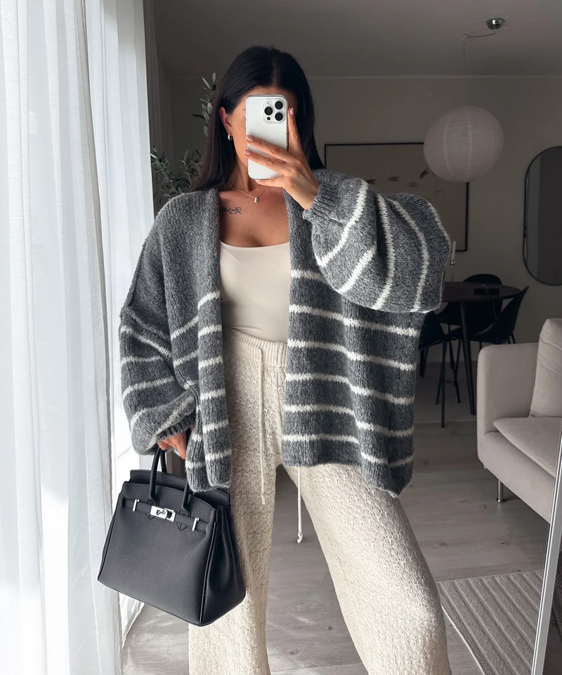 Cardigan Ray gestreift Grau
