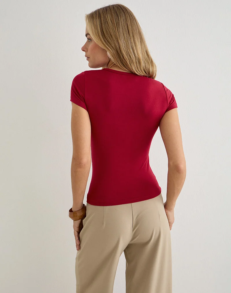 Cash-Top mit hohem V-Ausschnitt in Adrenaline Red