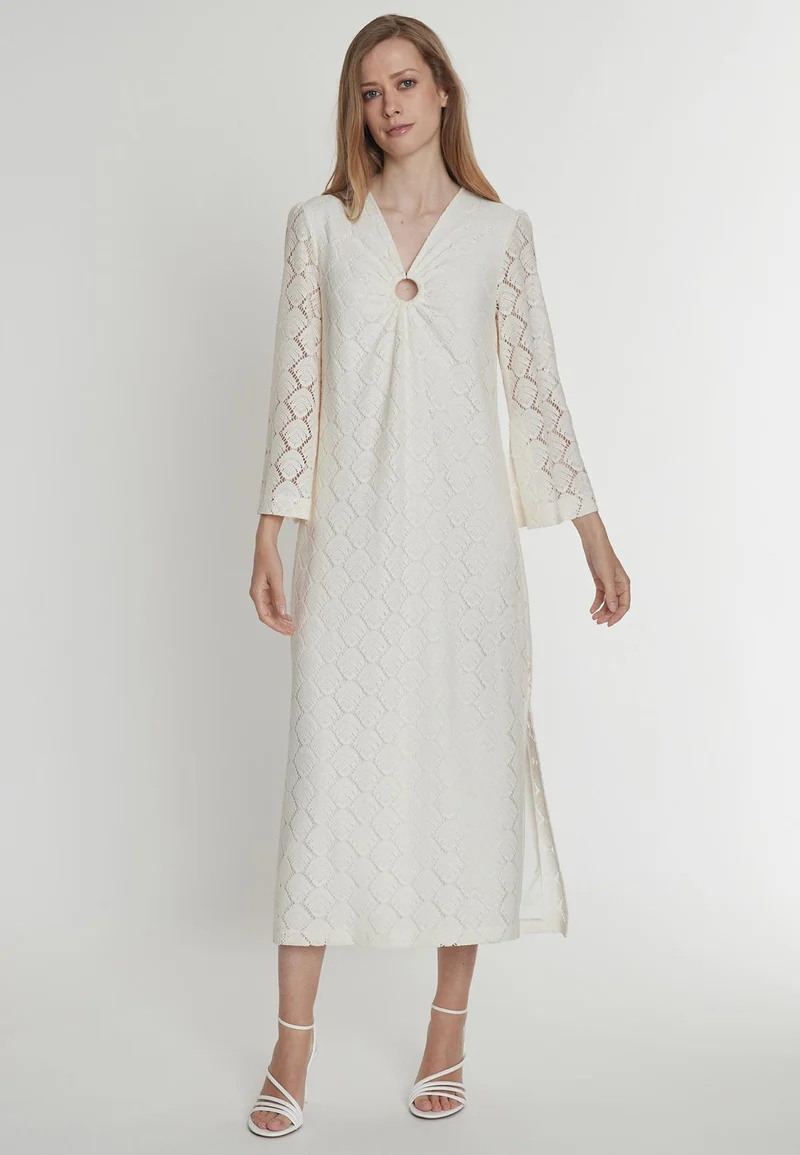 Spitzenkaftan Pagyla