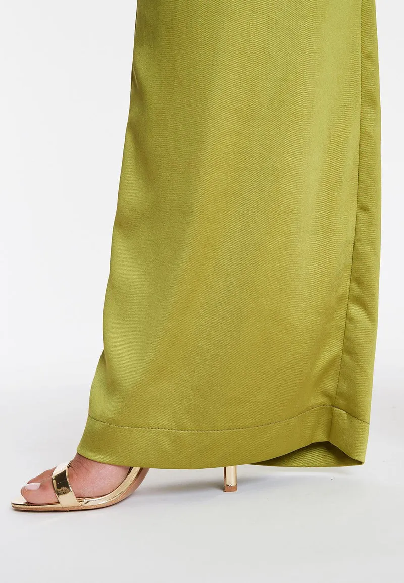 Satinhose Pahisa