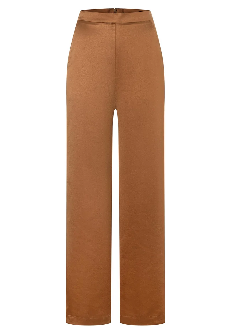 Satinhose Pahisea