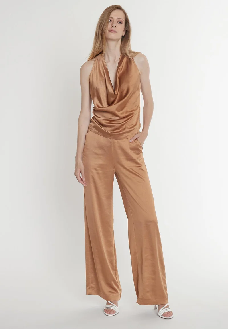 Satinhose Pahisea