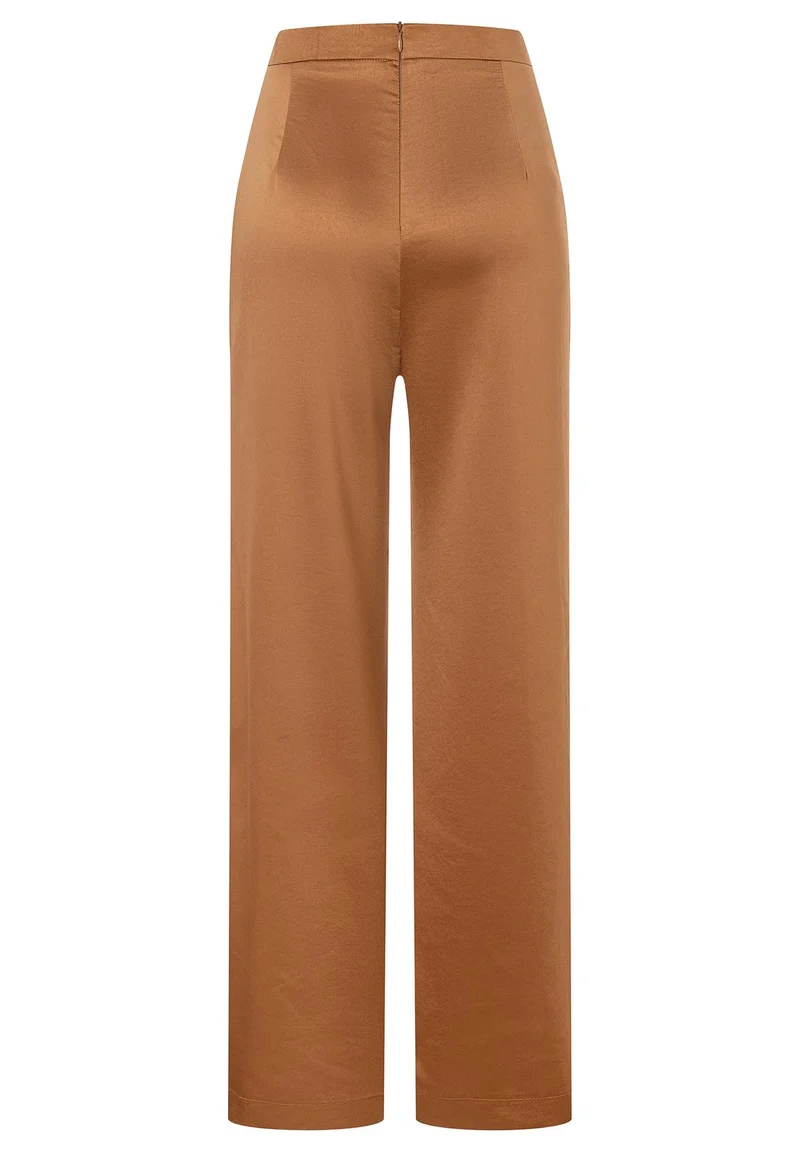 Satinhose Pahisea