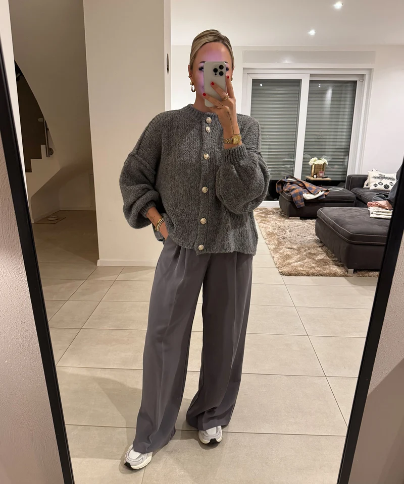 Oversize Strickjacke Jalsi Kurz Dunkelgrau