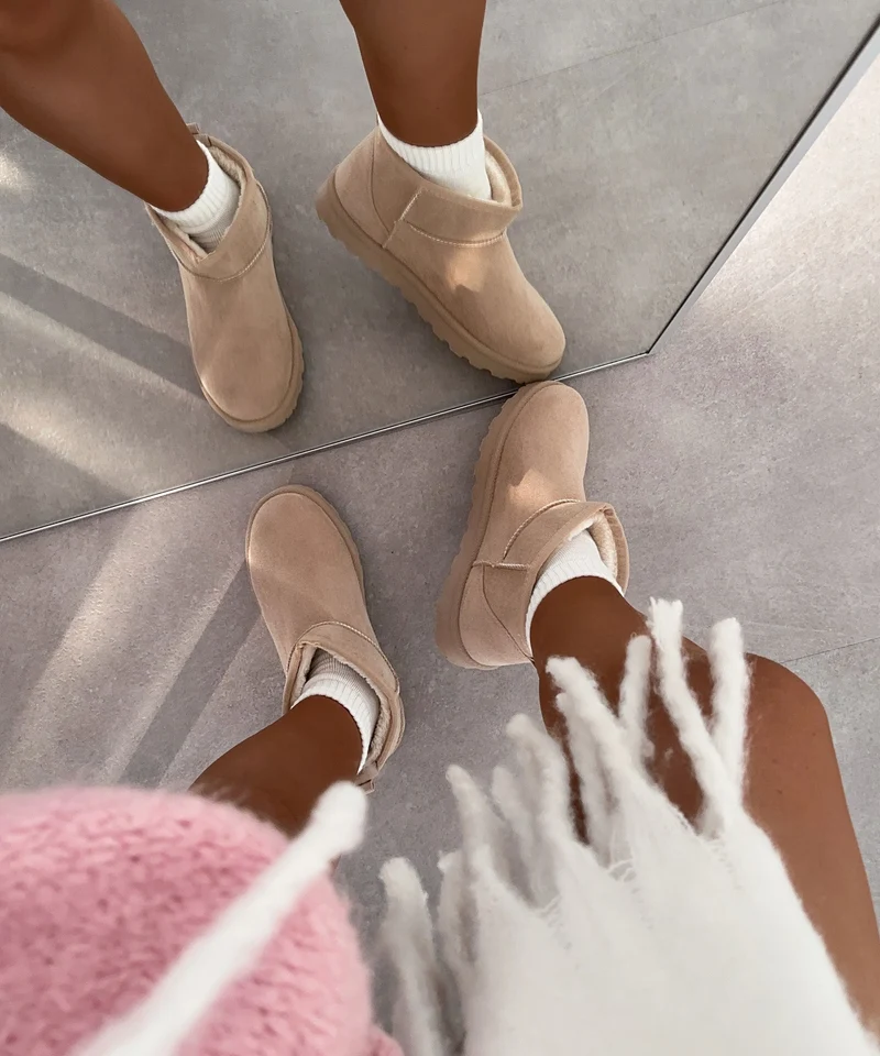 Gefütterte Boots Sana Beige