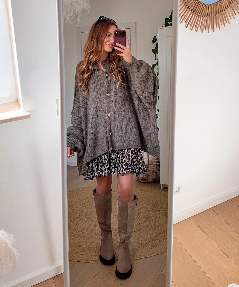 Oversize Strickjacke Jalsien Braun