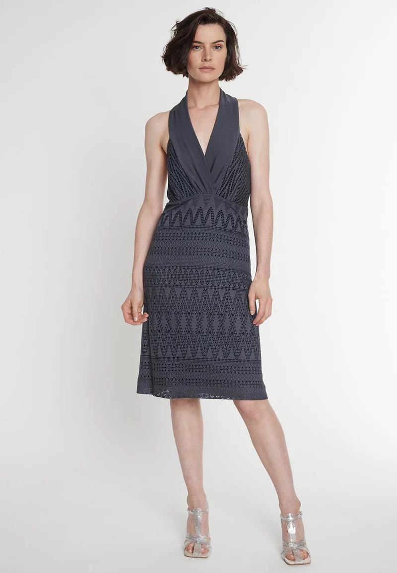 Neckholderkleid Pisea