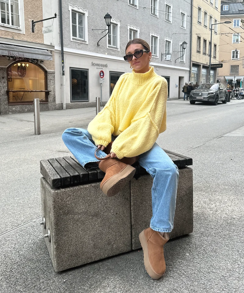 Oversize Pullover Nata Gelb