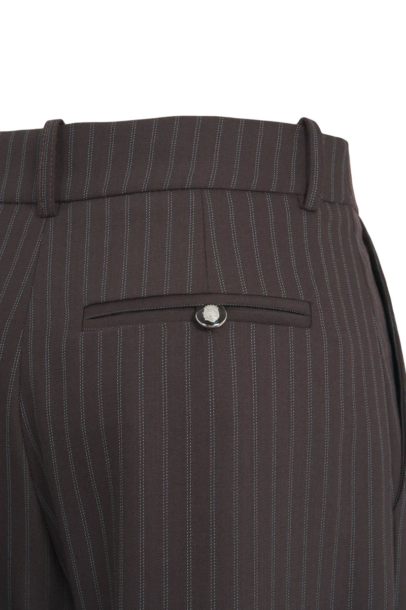 Pantaloni a gessato