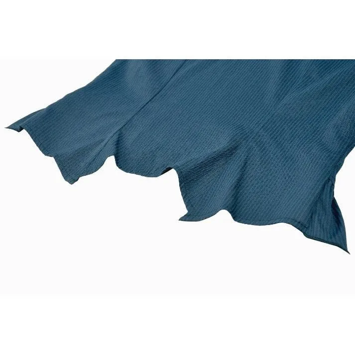 Gothic-Damenbluse mit Nadelstreifen, Puffärmeln und abnehmbarer Fledermaus-Fliege