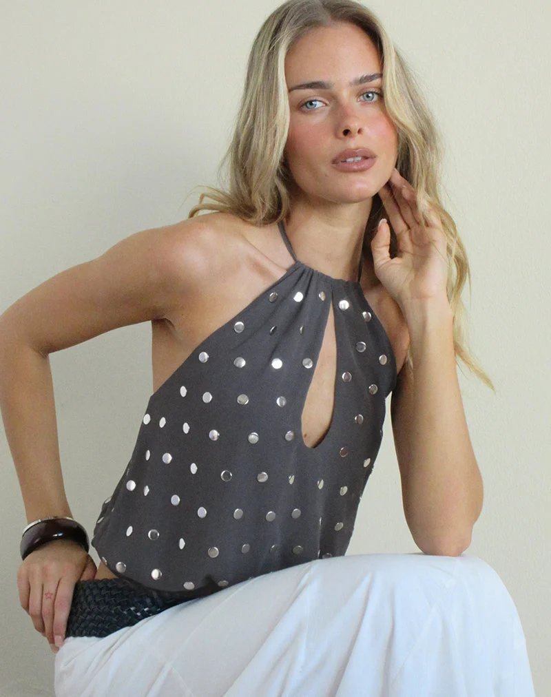 Sabitah-Top mit Schlüssellochausschnitt aus Chiffon mit Nieten, dunkelgrau
