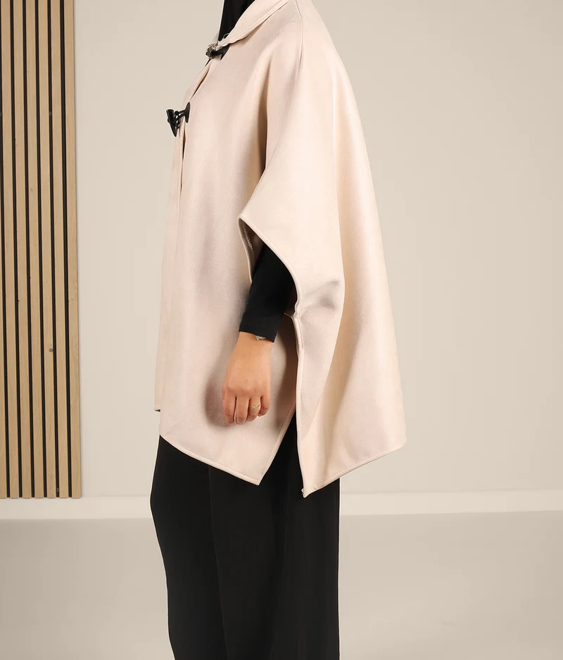 Poncho aus Wildleder