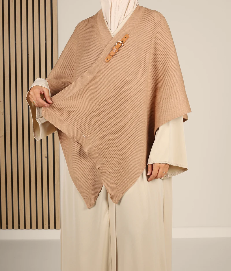 Poncho-Wolle