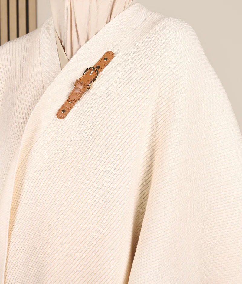 Poncho-Wolle