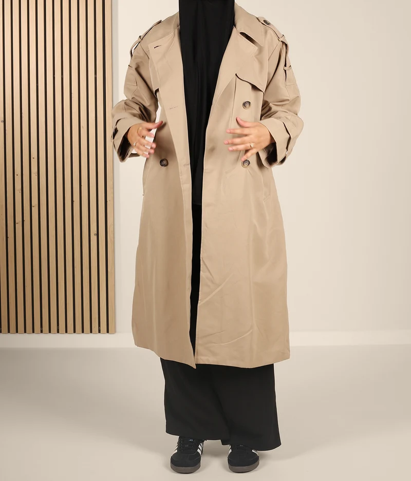 Bescheidener Trenchcoat AYA