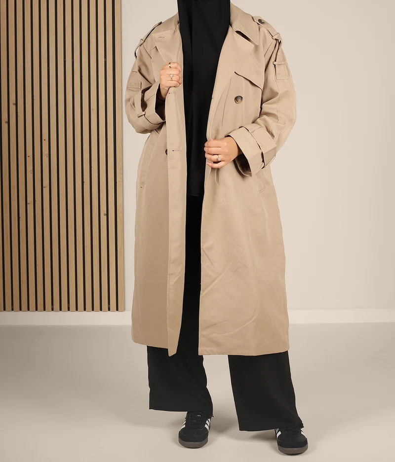 Bescheidener Trenchcoat AYA