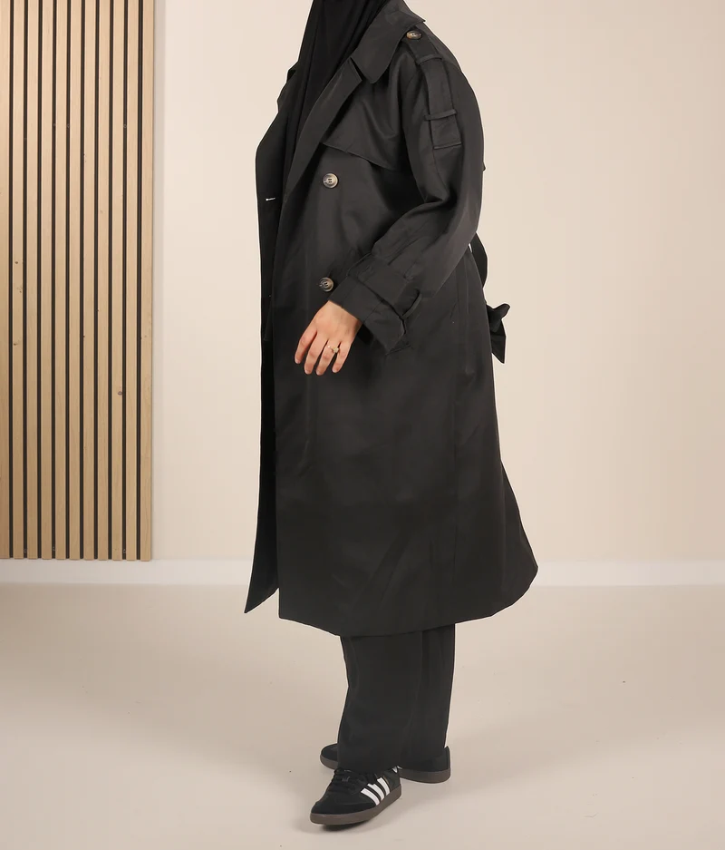 Bescheidener Trenchcoat AYA