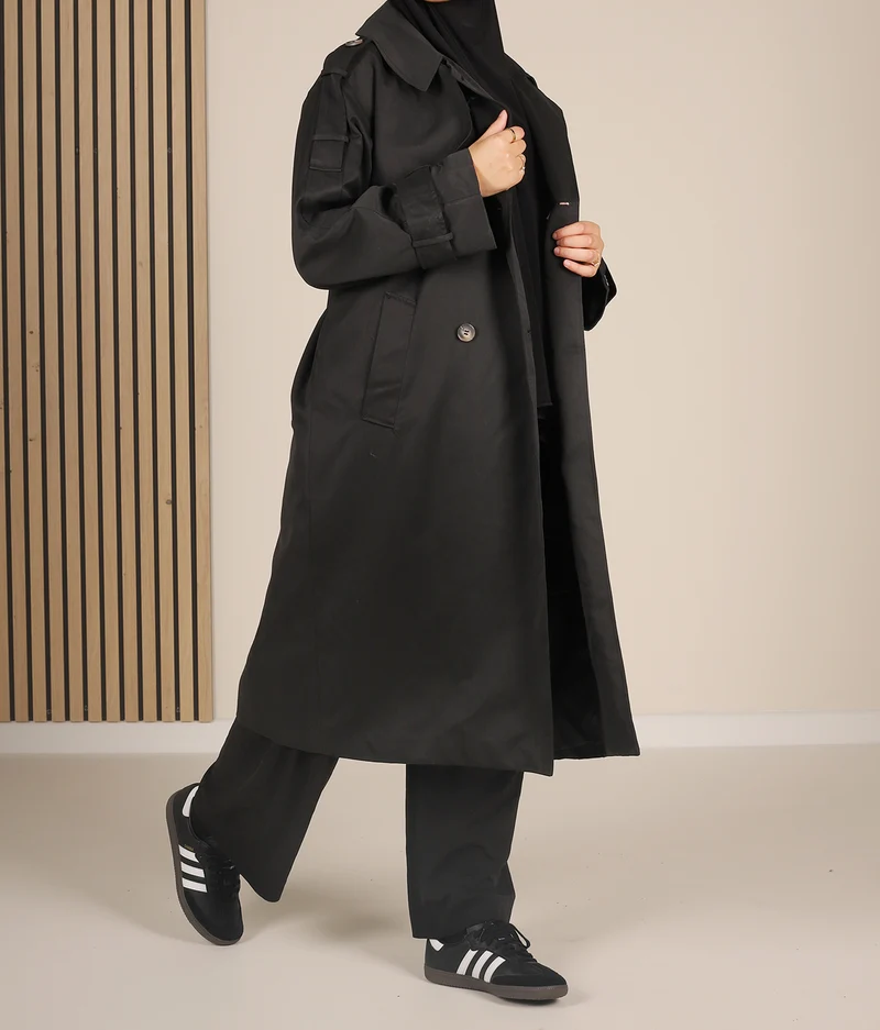 Bescheidener Trenchcoat AYA
