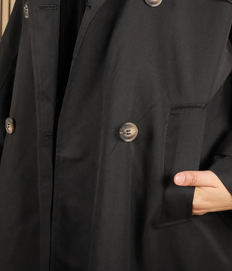 Bescheidener Trenchcoat AYA
